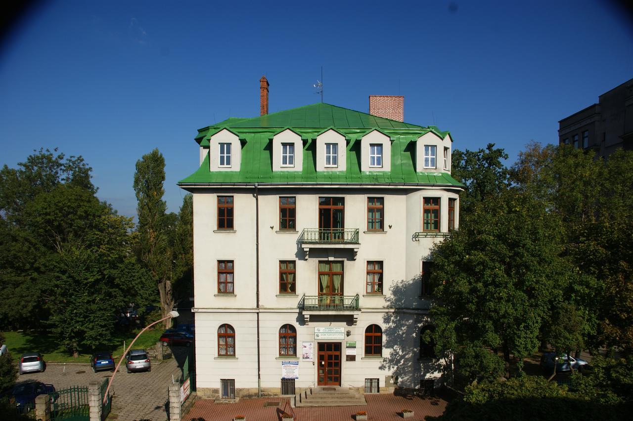 Готель Dom Turysty Pttk W Bielsku - Bialej Бельсько-Бяла Екстер'єр фото